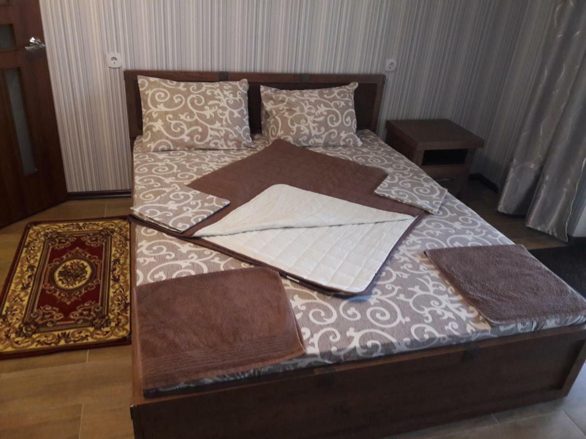 Solnechnaia Dacha Aparthotel Zatoka Ngoại thất bức ảnh