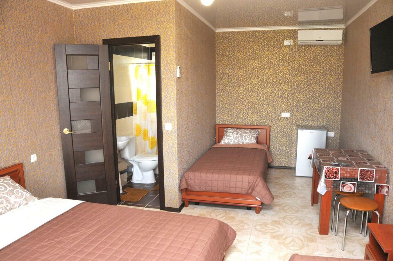 Solnechnaia Dacha Aparthotel Zatoka Ngoại thất bức ảnh