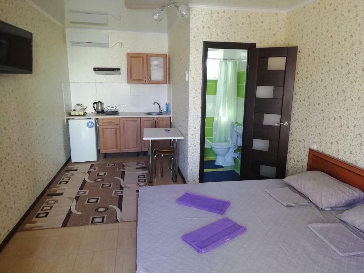 Solnechnaia Dacha Aparthotel Zatoka Phòng bức ảnh